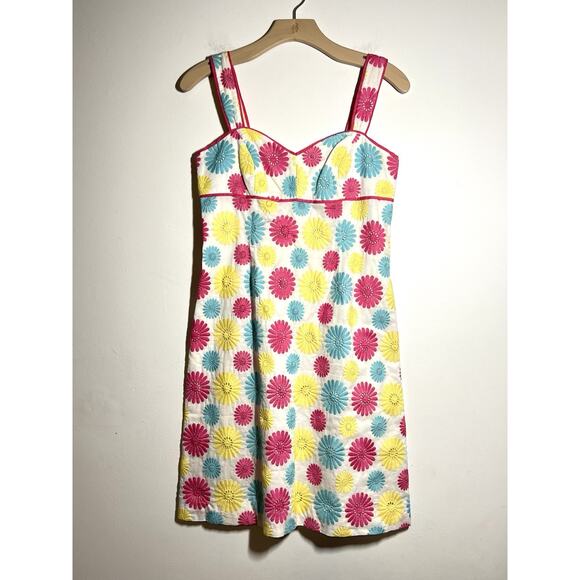Lilly Pulitzer EUC White Multi Embroidered Daisy Slvless Cotton Summer Dress 4 - Picture 1 of 7